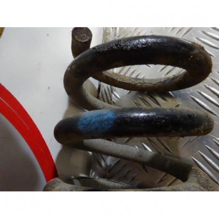 Ressort de suspension avant gauche MERCEDES CLASSE E - BM 124 d’occasion
