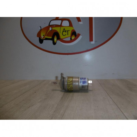 Pompe lave glace arriere LADA  d’occasion