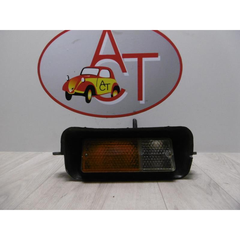 Optique avant secondaire gauche (feux)(clignotant) LADA  d’occasion