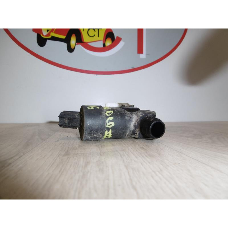 Pompe lave glace avant FORD MONDEO III d’occasion