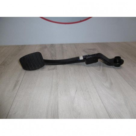Pedalier de frein RENAULT CLIO IV d’occasion
