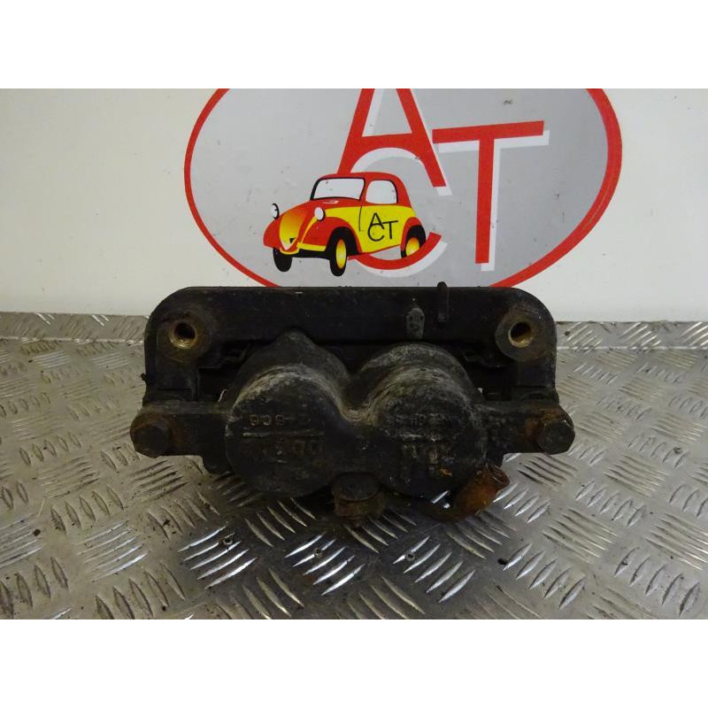 Etrier avant droit (freinage) CADILLAC ESCALADE II d’occasion