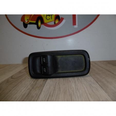 Interrupteur de leve vitre (Bloc complet) FORD FIESTA VI d’occasion