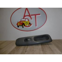 Interrupteur de leve vitre avant droit RENAULT TWINGO I PHASE 4 d’occasion