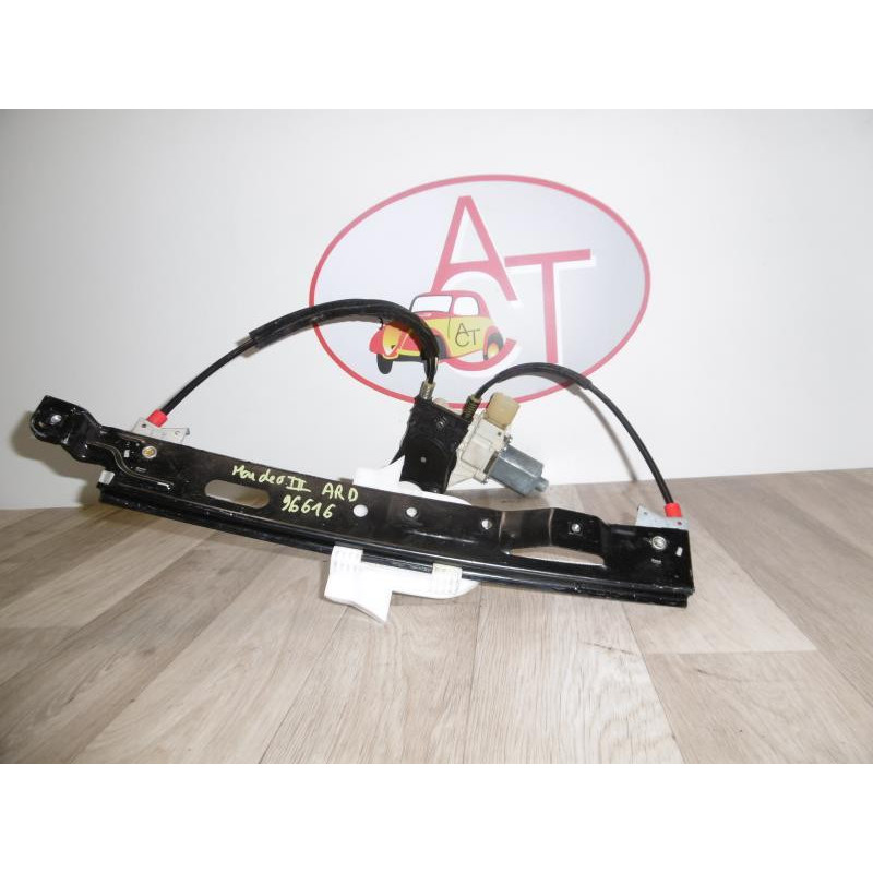 Leve vitre electrique arriere droit FORD MONDEO III d’occasion