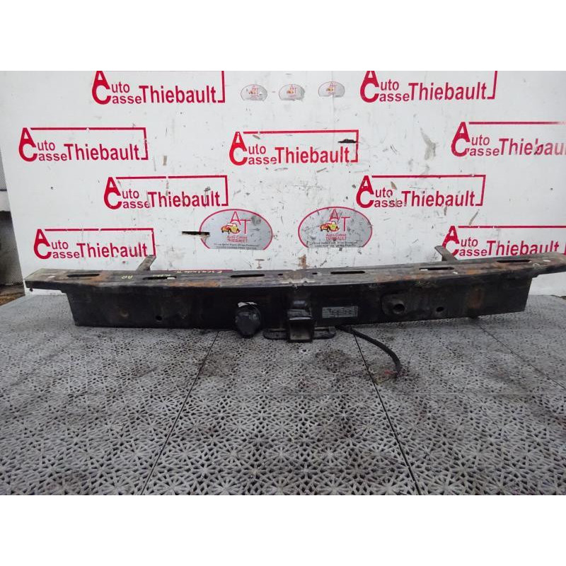Renfort pare choc arriere (traverse) CADILLAC ESCALADE II d’occasion