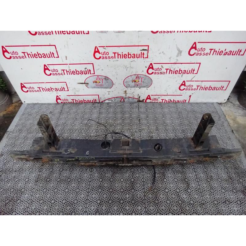 Renfort pare choc arriere (traverse) CADILLAC ESCALADE II d’occasion