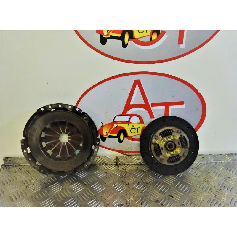 Embrayage FIAT PUNTO II PHASE 1 d’occasion