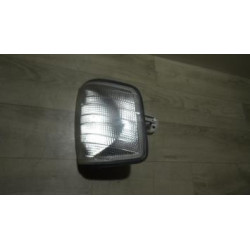 Optique avant secondaire droit (feux)(clignotant) MERCEDES CLASSE E (124) d’occasion