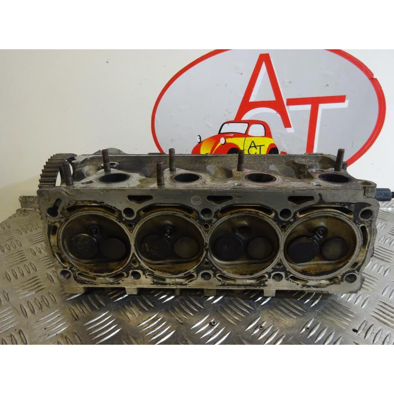 Culasse VOLKSWAGEN POLO III (6N2) PHASE 2 d’occasion
