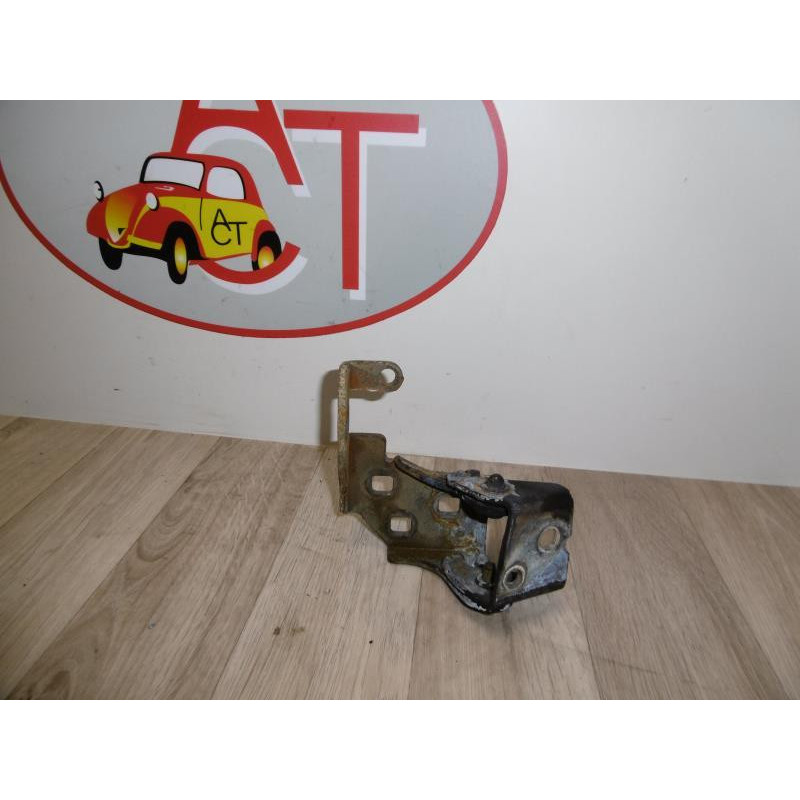 Charniere de porte avant gauche CADILLAC ESCALADE II d’occasion