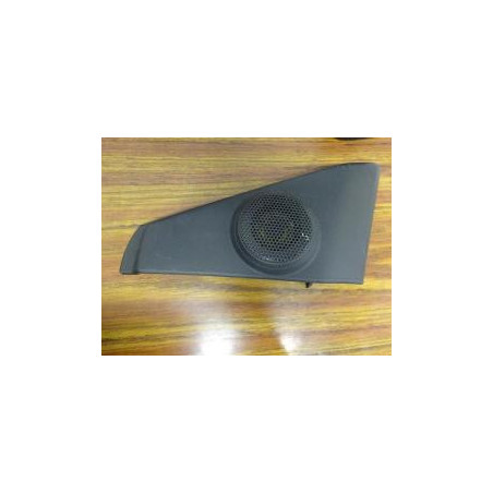 Cache interieur retroviseur gauche MAZDA MAZDA 5 PHASE 1 d’occasion