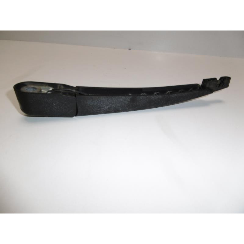Bras essuie glace arriere FORD KUGA d’occasion