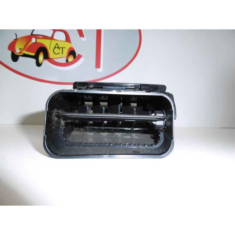 Aerateur tableau de bord avant gauche FORD KUGA d’occasion