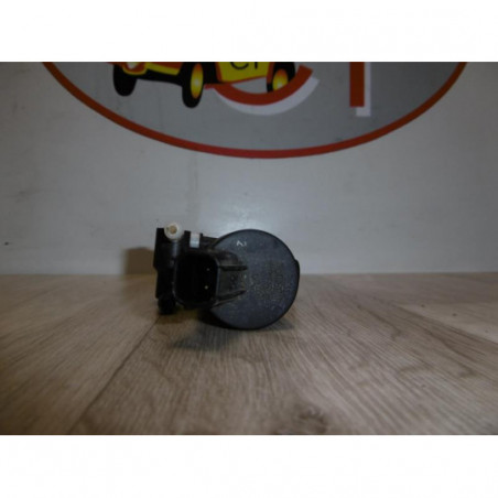 Pompe lave glace avant FORD KUGA d’occasion