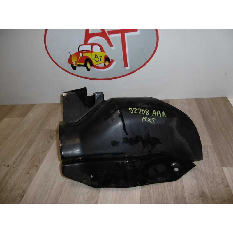 Pare boue arriere droit MAZDA MX-5 NB PHASE 2 d’occasion