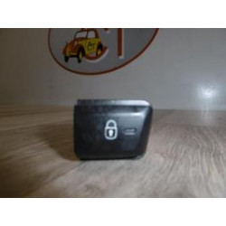 Commande de fermeture centralisee PEUGEOT  d’occasion