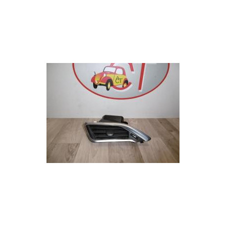 Aerateur tableau de bord avant gauche PEUGEOT 2008 d’occasion
