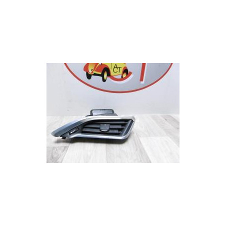 Aerateur tableau de bord avant droit PEUGEOT 2008 d’occasion