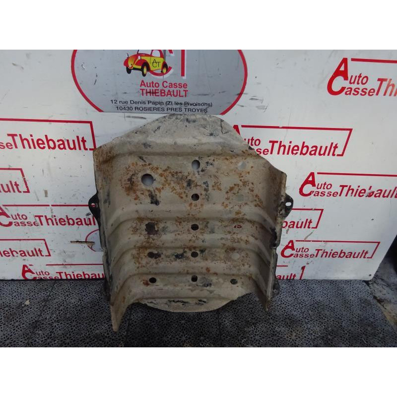 Sangle de reservoir NISSAN PATROL (Y60) GR d’occasion