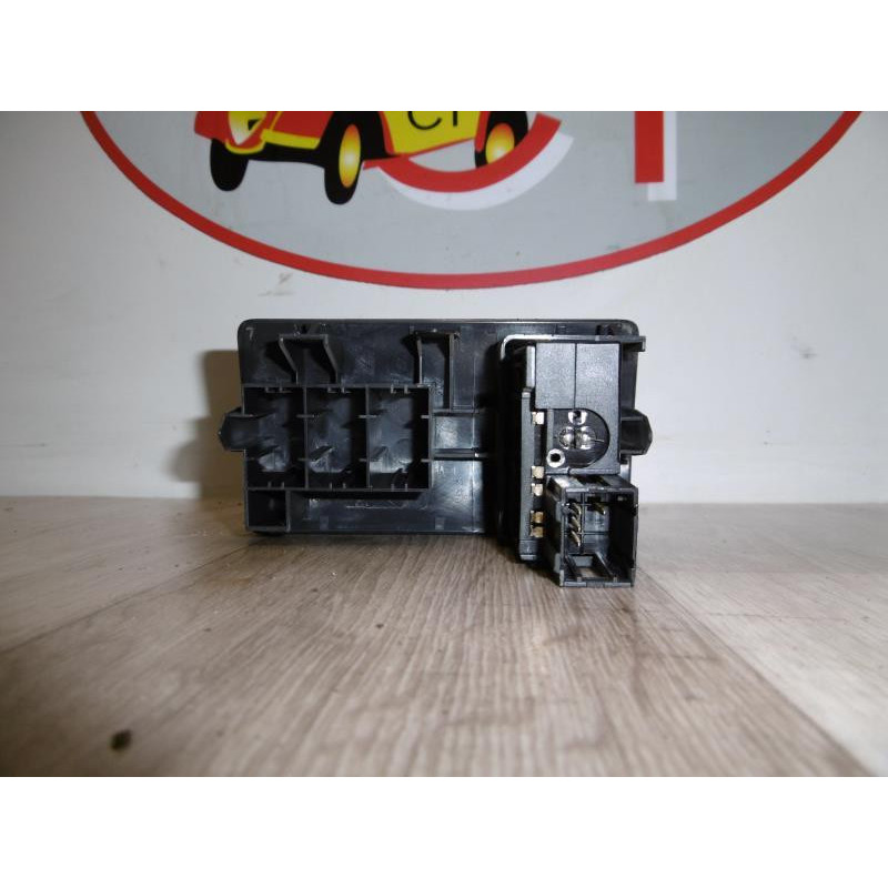 Commande de reglage hauteur de phare RENAULT KANGOO L1 1.5 DCI FAP - d’occasion