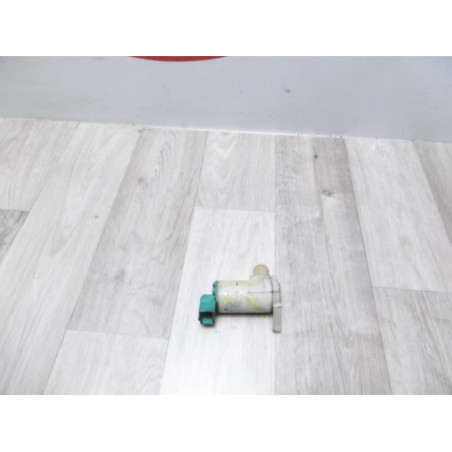 Pompe lave glace avant RENAULT KANGOO L1 1.5 DCI FAP - d’occasion