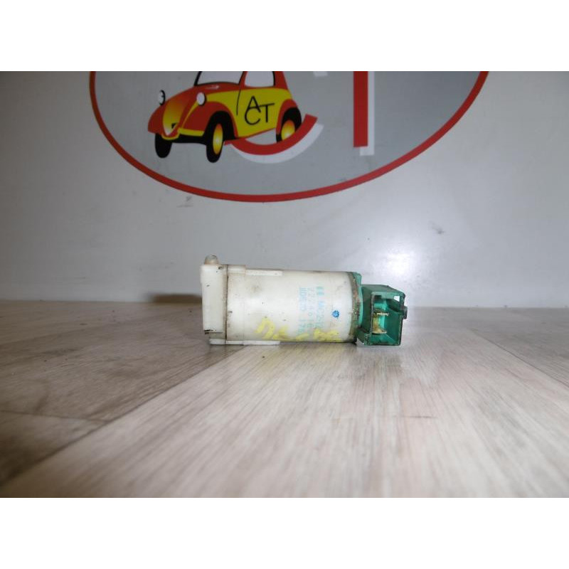 Pompe lave glace avant RENAULT KANGOO L1 1.5 DCI FAP - d’occasion