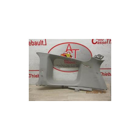 Garniture laterale arriere droite MAZDA MAZDA 5 PHASE 1 d’occasion