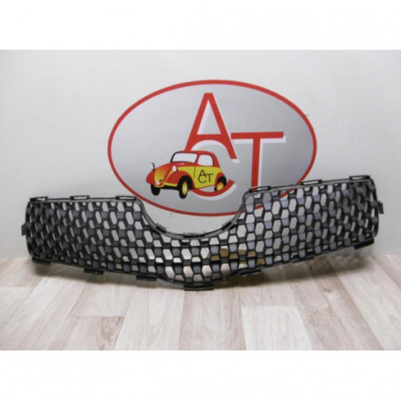 Grille de calandre TOYOTA  d’occasion