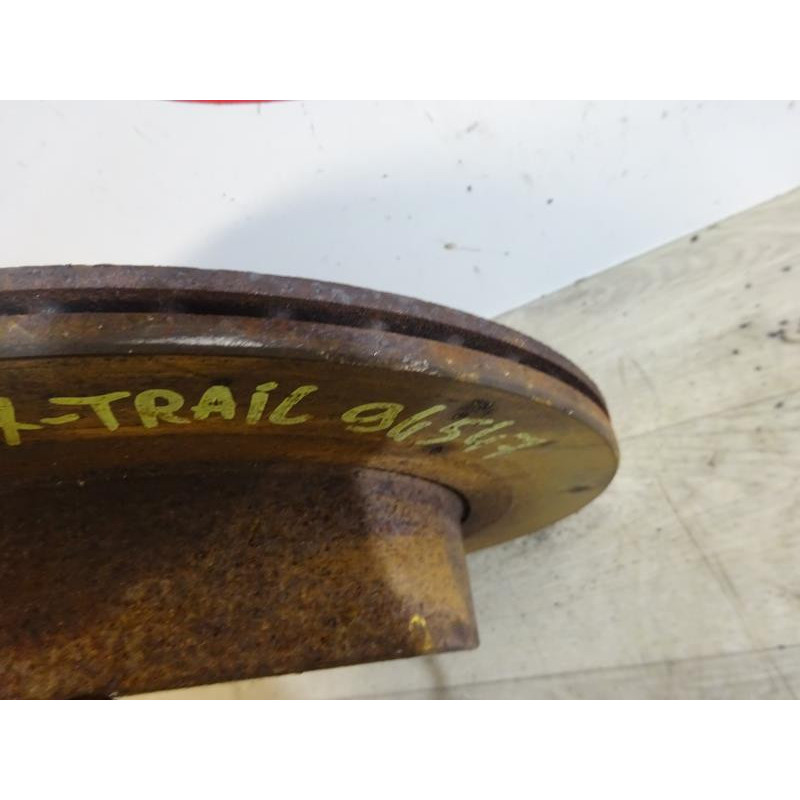 Disque arriere gauche (freinage) NISSAN X-TRAIL I PHASE 1 d’occasion