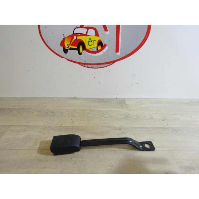 Attache ceinture avant droit SUZUKI SPLASH d’occasion