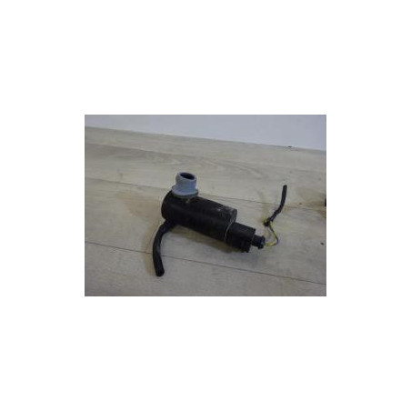 Pompe lave glace arriere SUZUKI SPLASH d’occasion