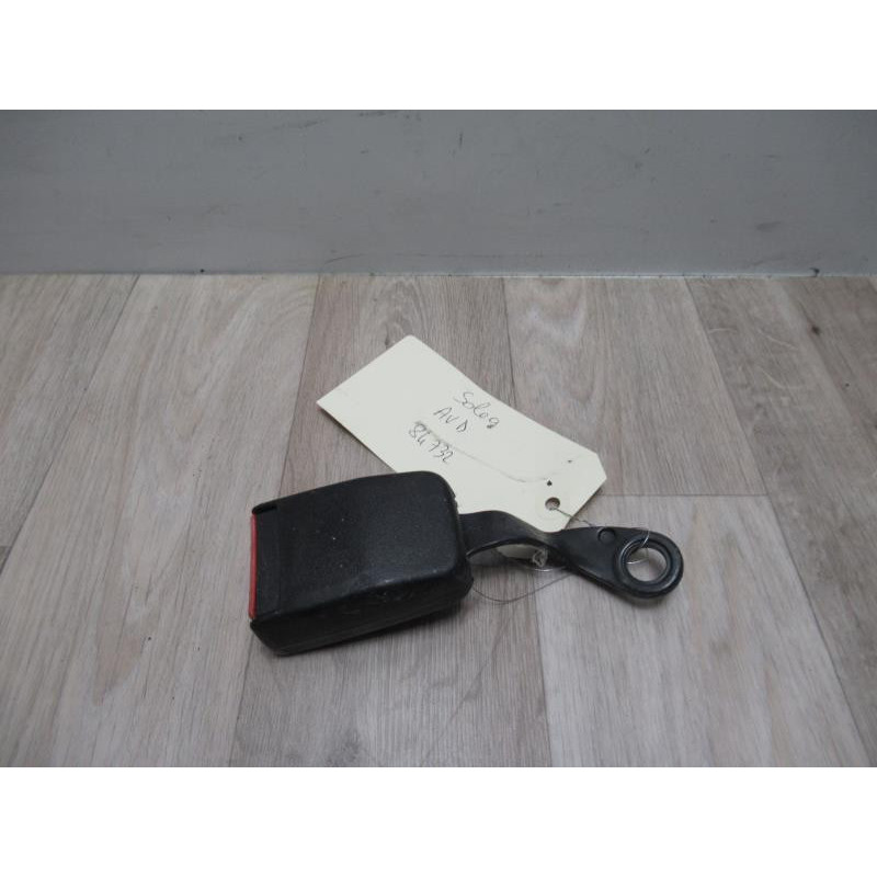 Attache ceinture avant droit MICROCAR SOLEA d’occasion