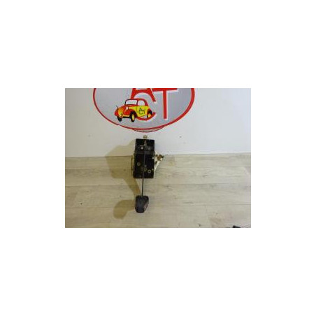 Pedalier de frein MICROCAR SOLEA d’occasion