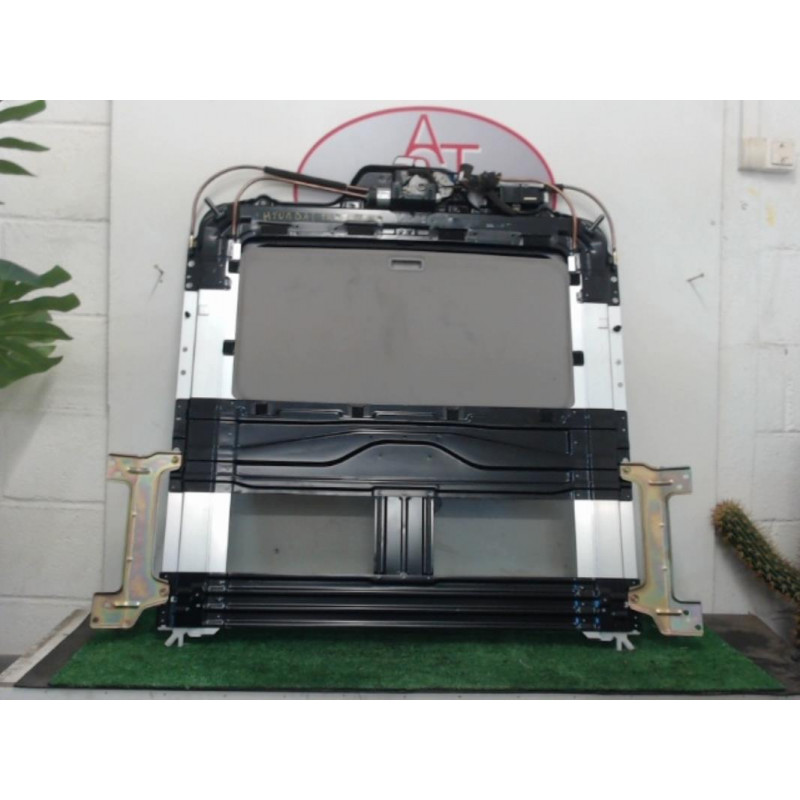Toit ouvrant HYUNDAI TRAJET PHASE 2 d’occasion
