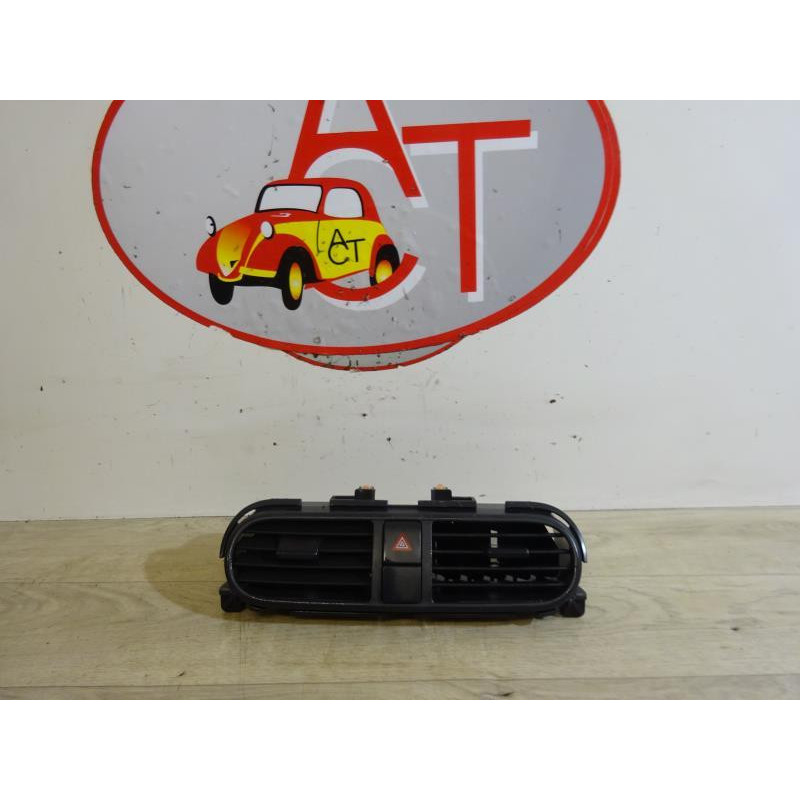 Aerateur tableau de bord central SUZUKI SPLASH d’occasion