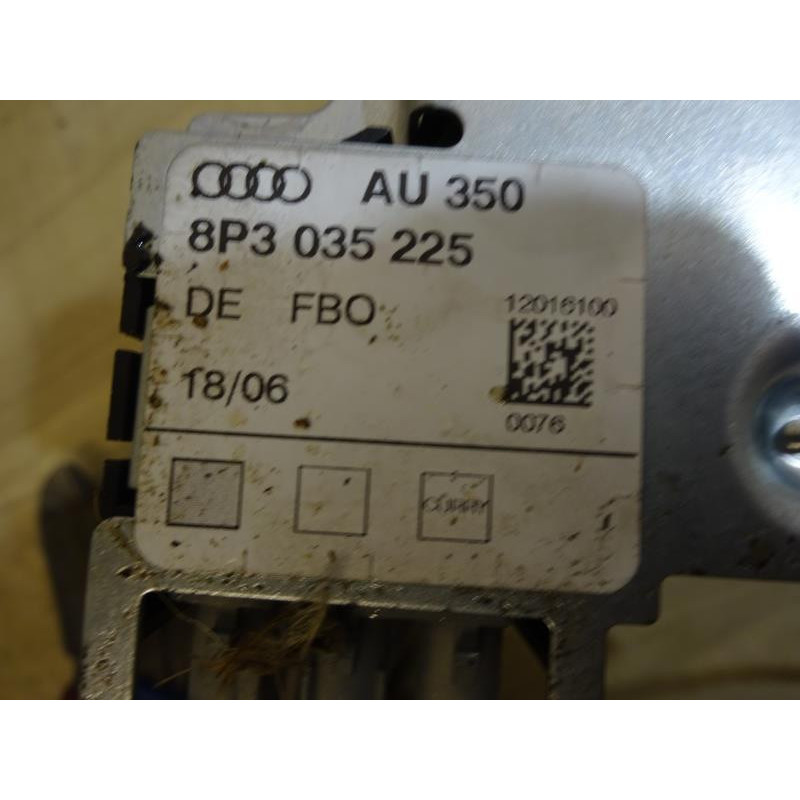 Amplificateur antenne AUDI A3 (8P) SPORTBACK d’occasion