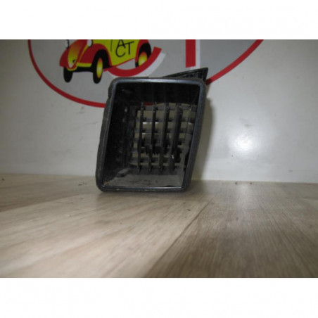 Aerateur tableau de bord avant gauche MITSUBISHI ASX PHASE 2 d’occasion