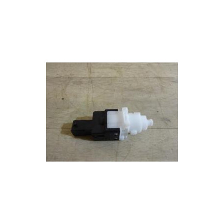 Contacteur feu stop FIAT 500 III d’occasion