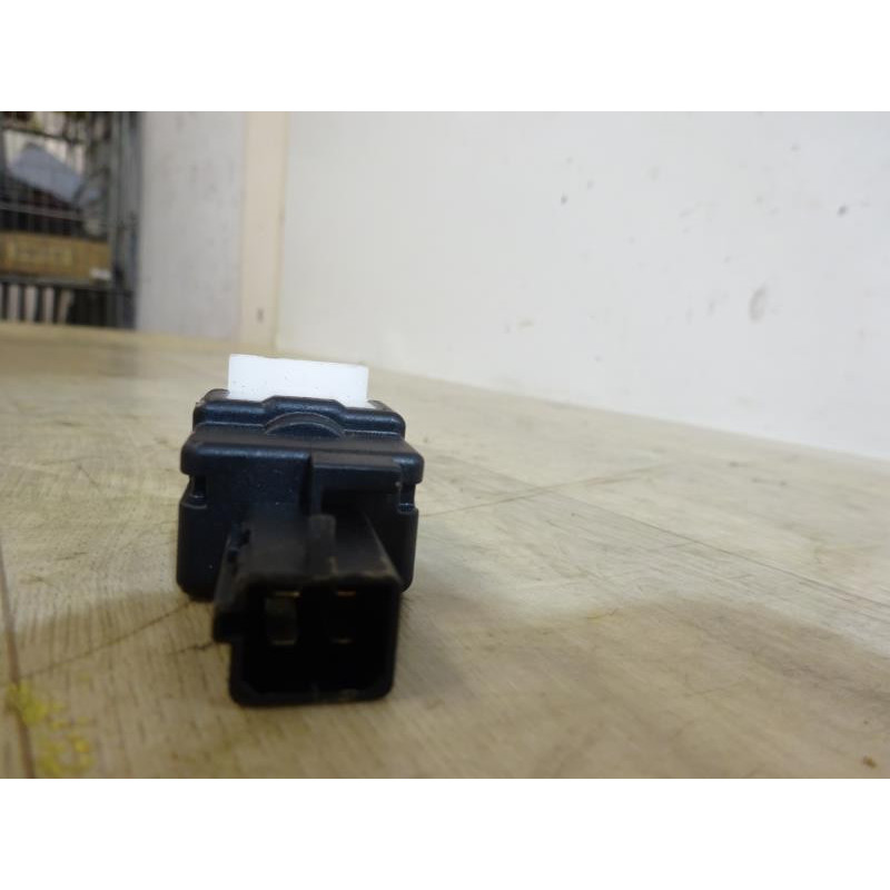 Contacteur feu stop FIAT 500 III d’occasion