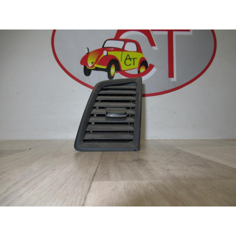 Aerateur tableau de bord avant droit MITSUBISHI ASX PHASE 2 d’occasion