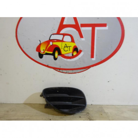 Enjoliveur anti brouillard TOYOTA YARIS II PHASE 2 d’occasion