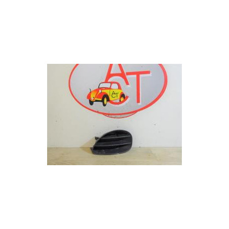 Enjoliveur anti brouillard TOYOTA YARIS I PHASE 2 d’occasion