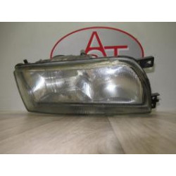 Optique avant principal droit (feux)(phare) NISSAN PRIMERA I d’occasion