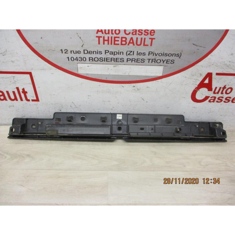 Support de pare chocs arriere CITROEN JUMPY III CABINE APPROFONDIE d’occasion