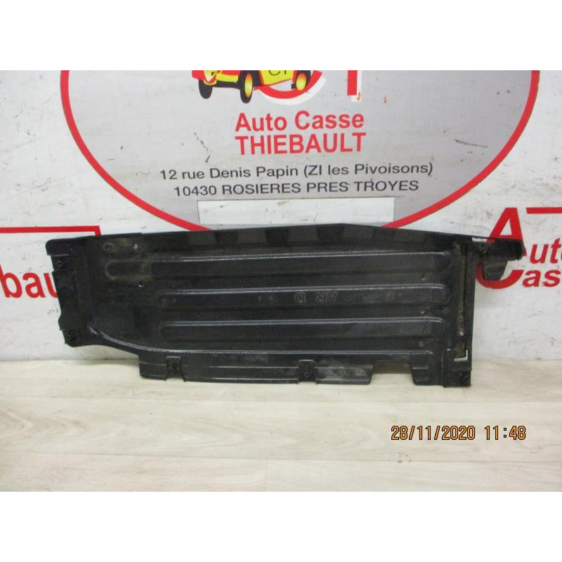 Pare boue arriere droit CITROEN JUMPY III CABINE APPROFONDIE d’occasion