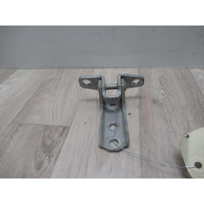 Charniere de porte avant gauche MITSUBISHI ASX PHASE 2 d’occasion