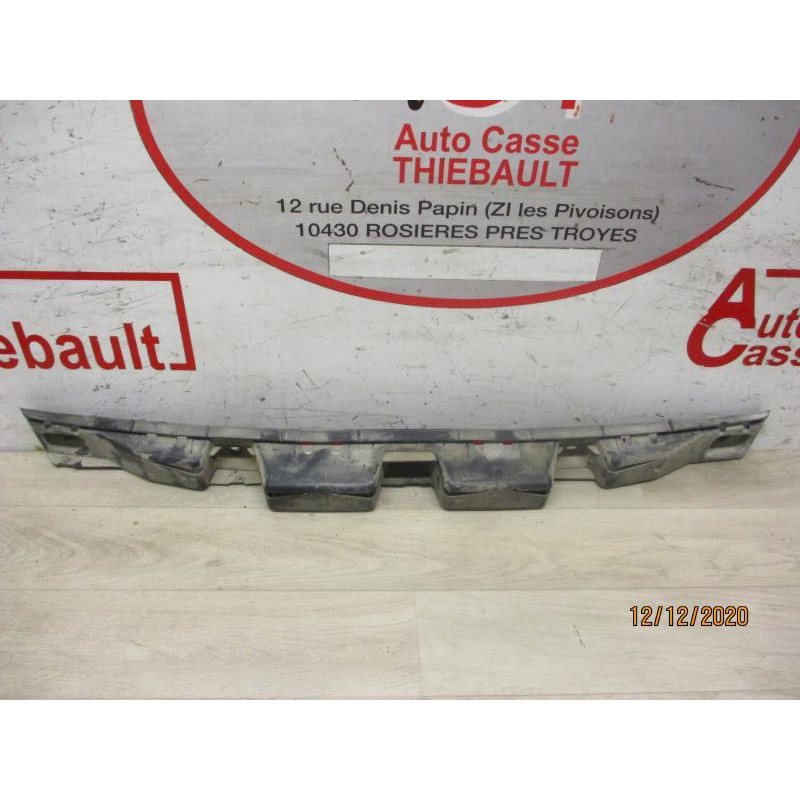 Support de pare chocs arriere SEAT IBIZA IV SC d’occasion