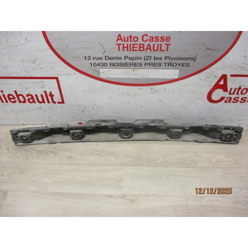 Support de pare chocs arriere SEAT IBIZA IV SC d’occasion