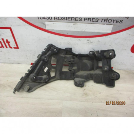Support de pare chocs arriere RENAULT CLIO IV d’occasion